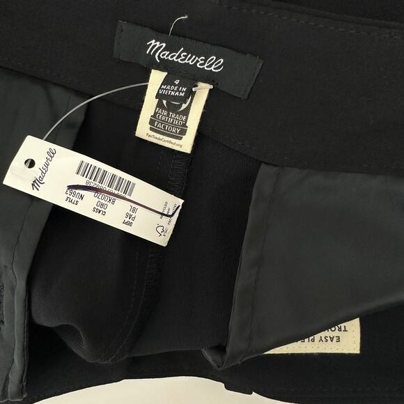 Madewell Easy Pleated Trouser Shorts Crepe Jet Black Relaxed Classic US 4 NWT - Picture 9 of 13